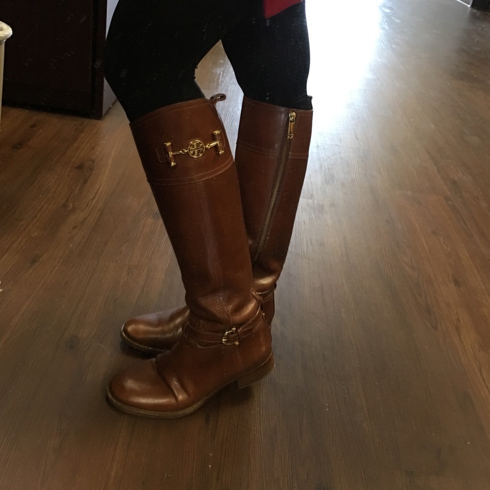 Tory Burch boots Nadine